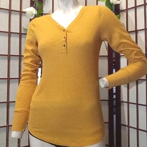 Time and Tru Size:S long sleeved thermal shirt